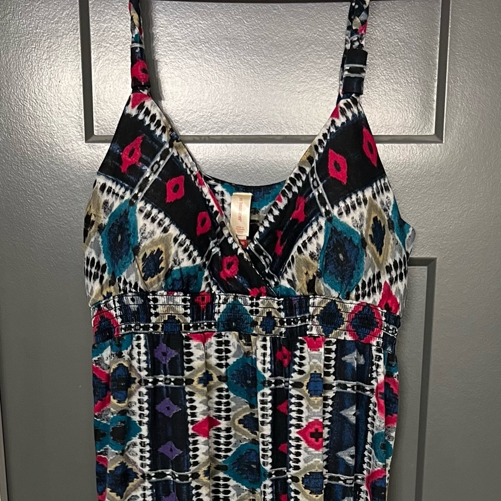 Colorful Aztec print maxi dress Women's size 2XL. Braided straps